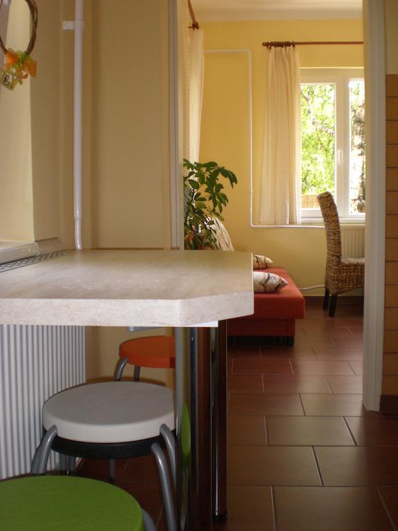 Kurca-Parti Vendeghaz Hotel Szentes Bagian luar foto